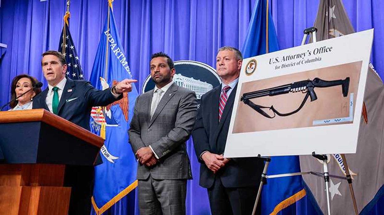 DOJ 'going out of its way' to avoid questions about Secret Service shots