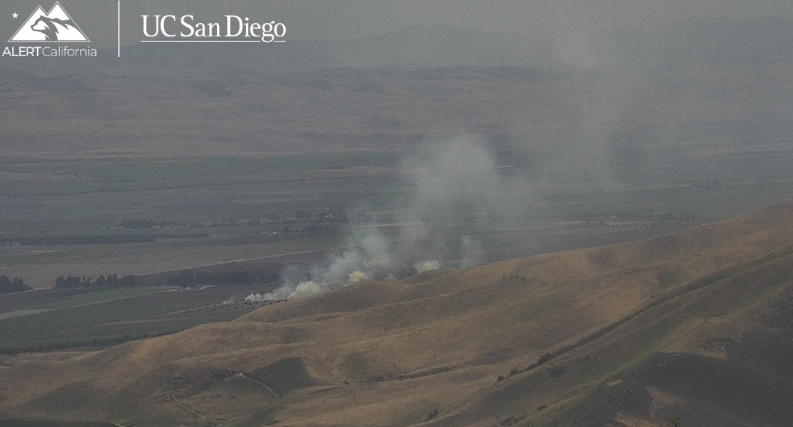 50-acre vegetation fire burns near San Ardo, closes Highway 198