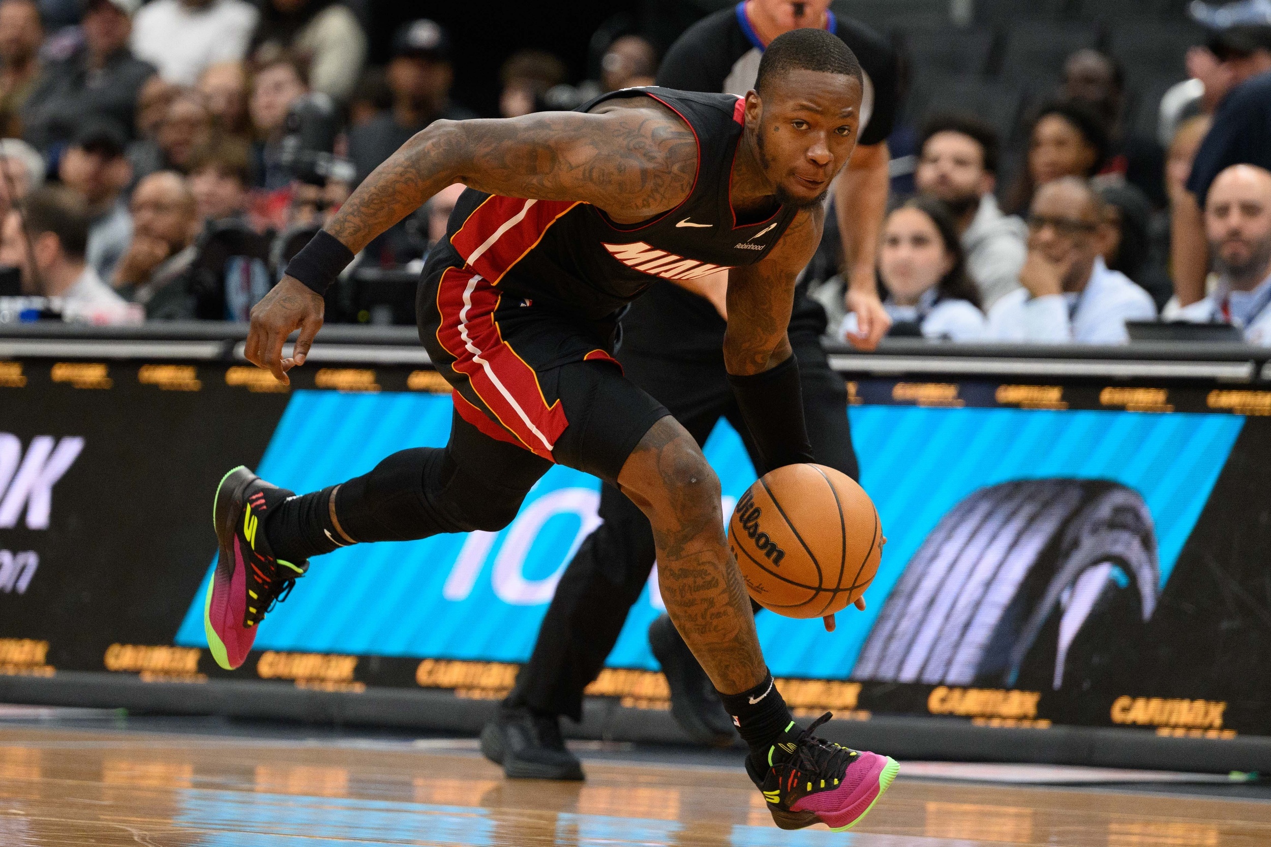 Terry Rozier hit with new charge in gambling investigation