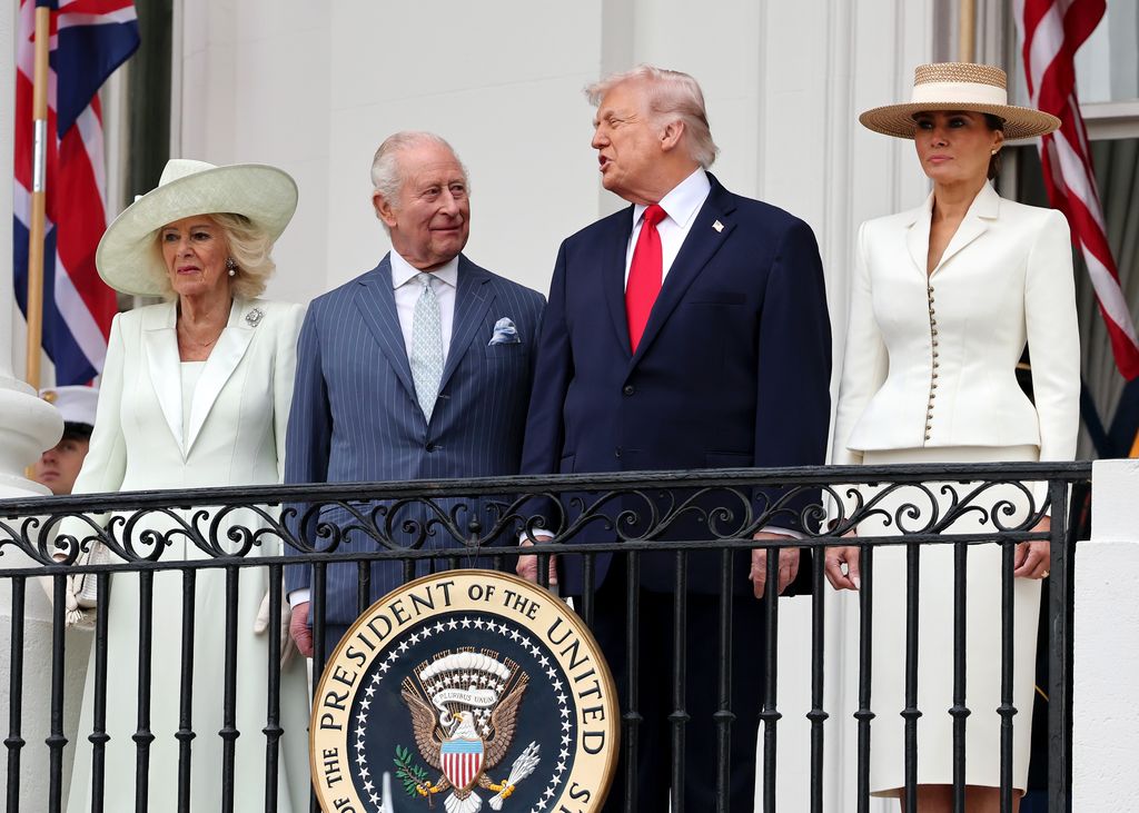 El presidente Donald Trump revela que su madre estaba enamorada del rey ...