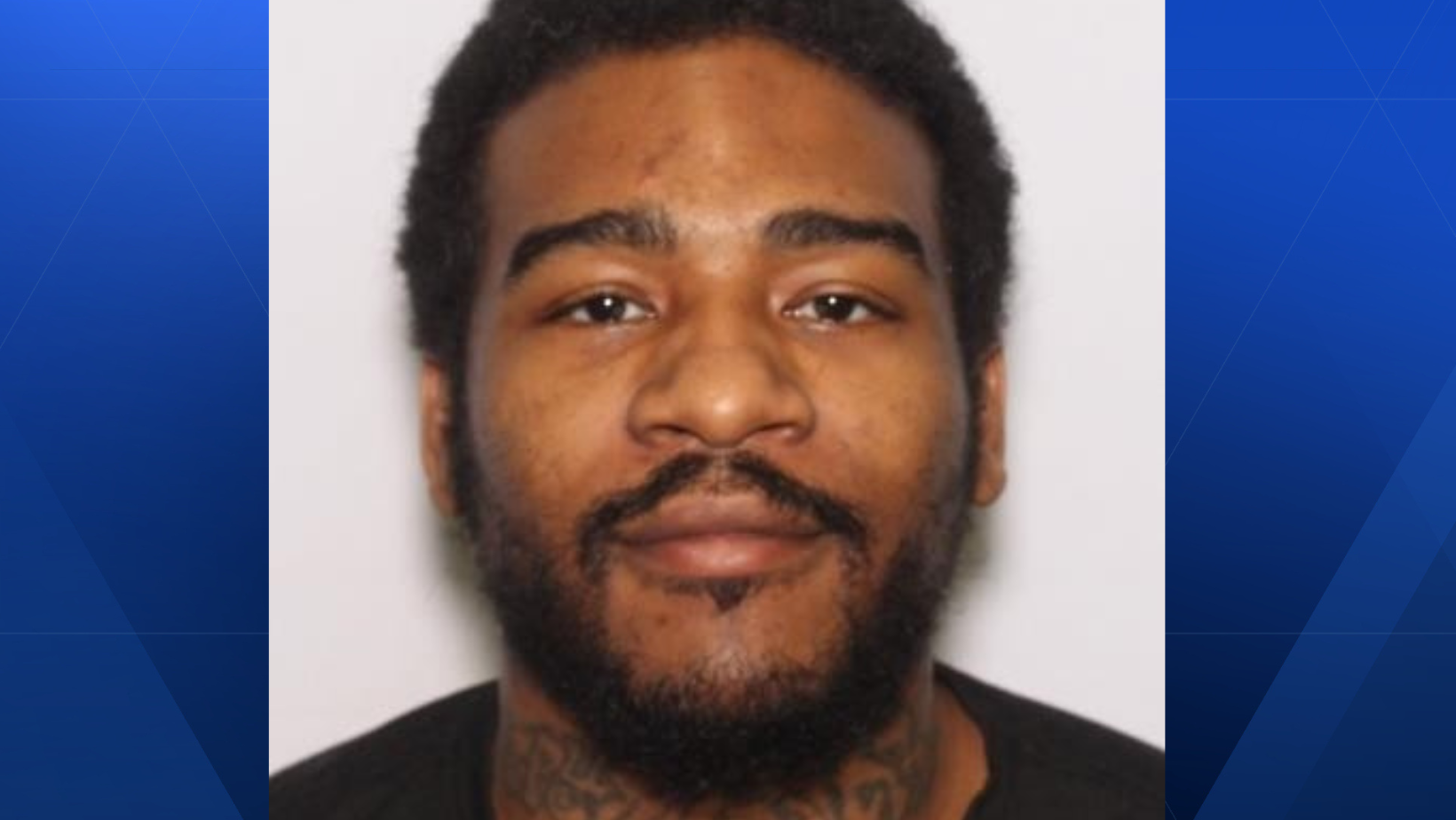 Cincinnati police searching for man accused of robbing, threatening to ...