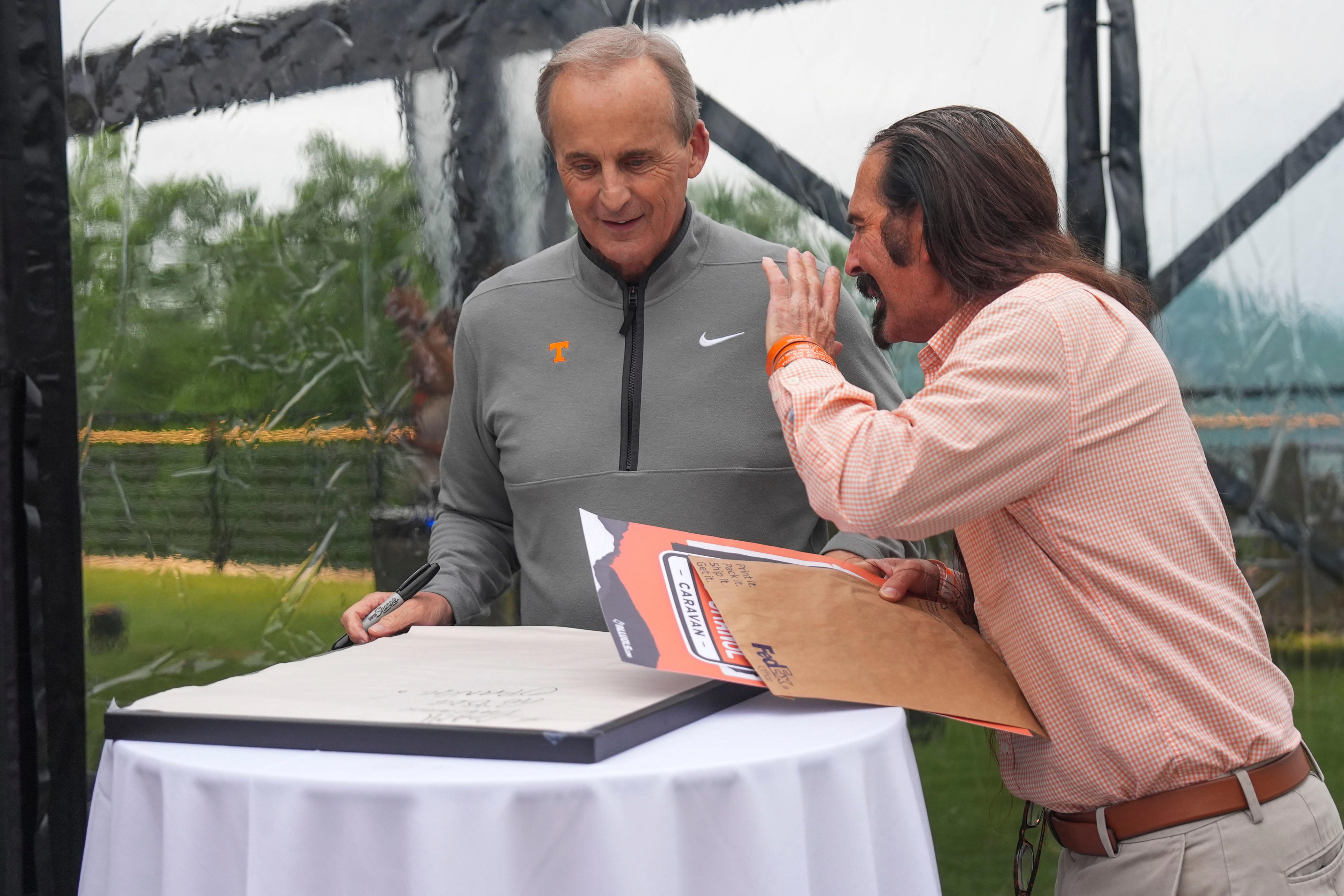 How Rick Barnes, Tom Izzo friendship led to Tennessee matchup vs ...