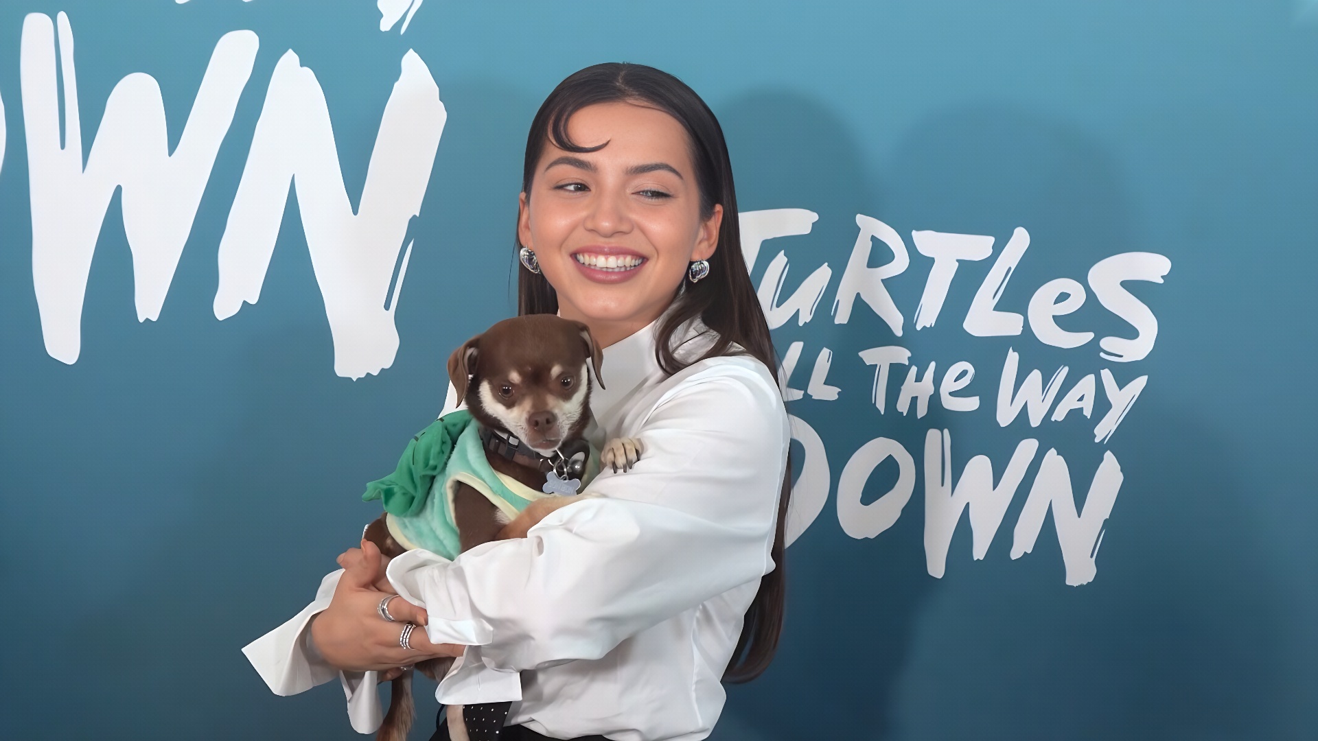 Isabela Merced, a rising star balancing fame, family, and fashion