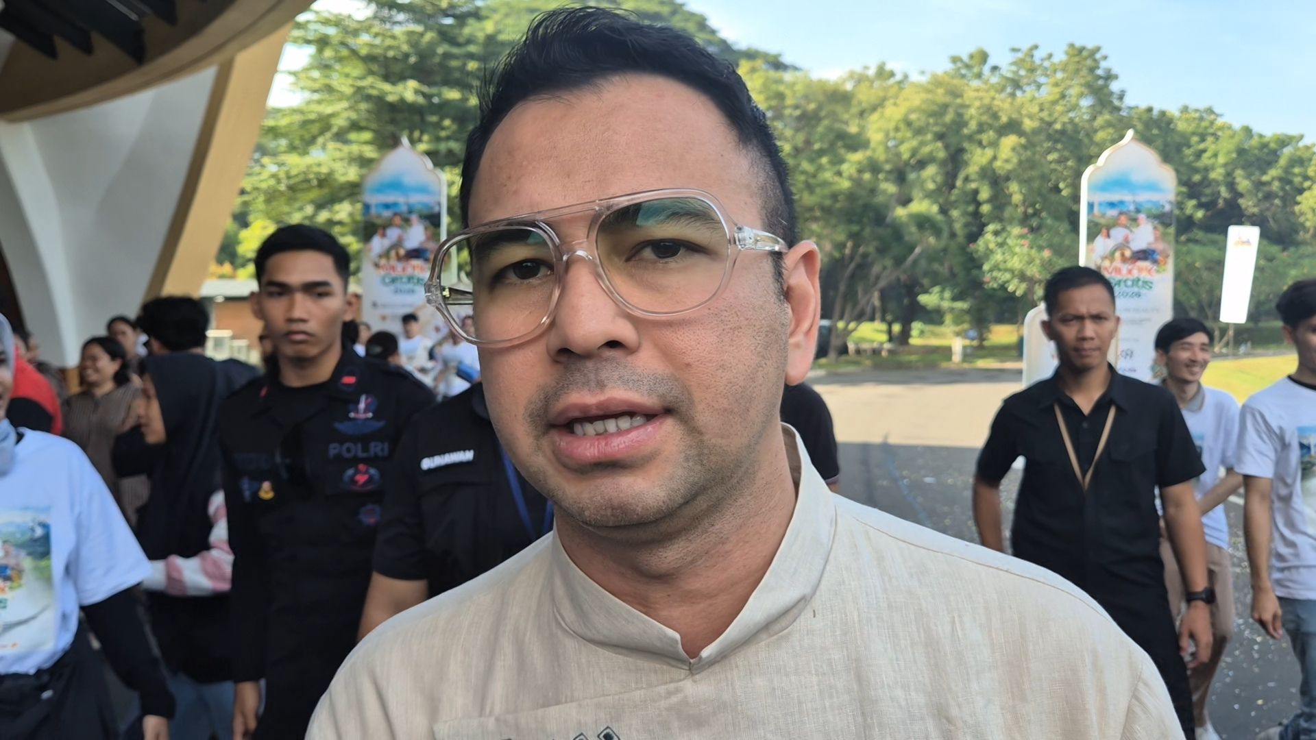 MasyaAllah, Raffi Ahmad borong sapi jumbo di peternakan Irfan Hakim ...