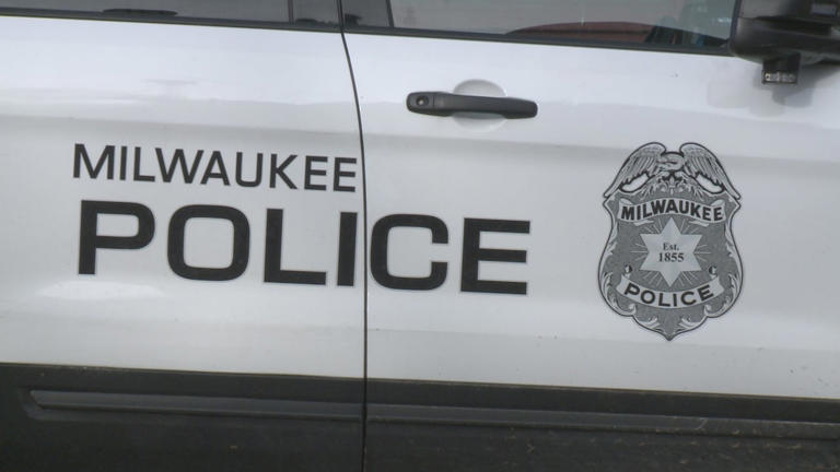 Milwaukee shootings Tuesday; 1 dead, 1 wounded