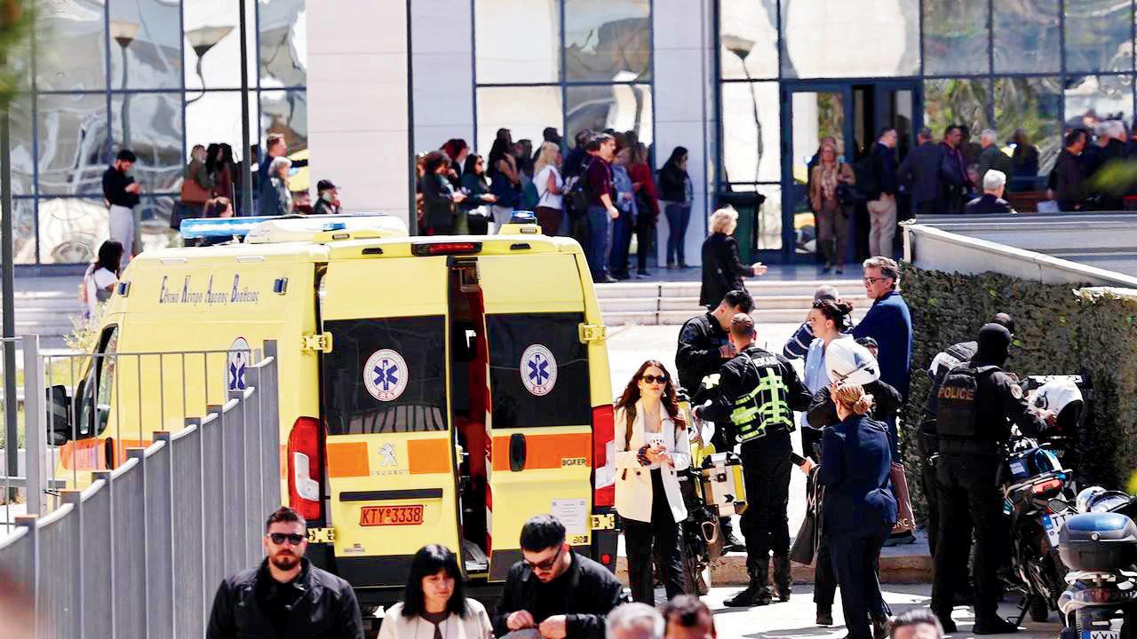 Athens shooting: Police hunt 89-year-old gunman after multiple attacks