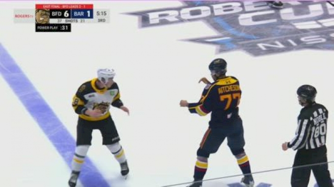 Kashawn Aitcheson drops the gloves with Dylan Tsherna