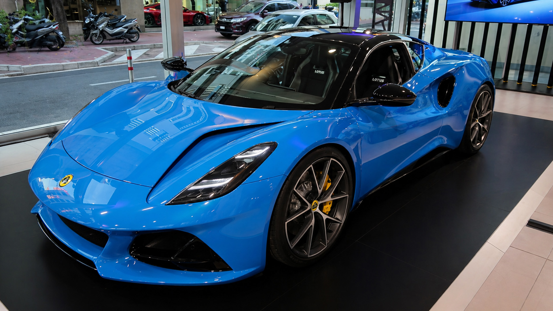 A closer look at the new Lotus Emira design