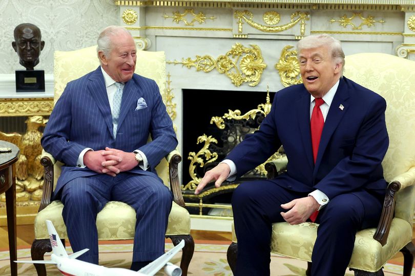 Donald Trump breaks royal protocol again with 'plain weird' King ...