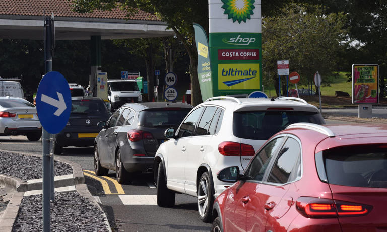 Fury at pumps as fuel prices fail to fall alongside tumbling wholesale ...