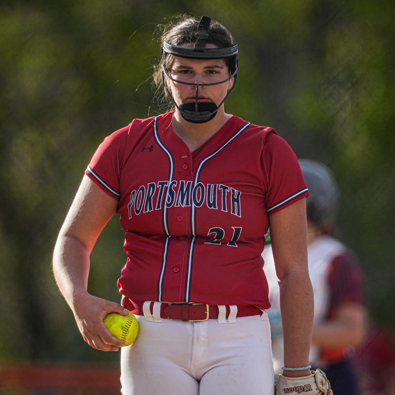 Vote for the week 5 Longplex athlete of the week for softball