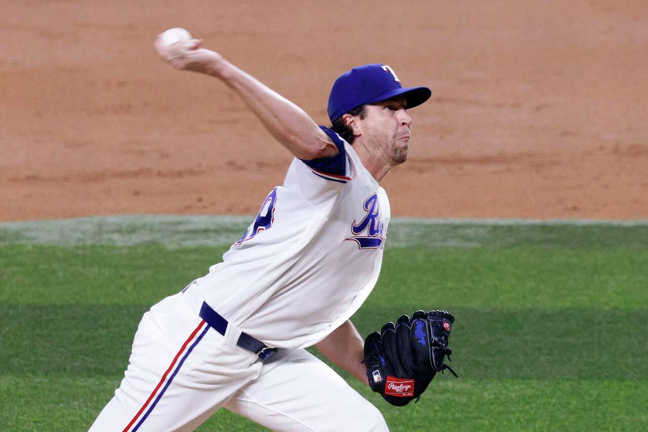 Rangers' Jacob deGrom digs deeper into arsenal than usual in brilliant ...