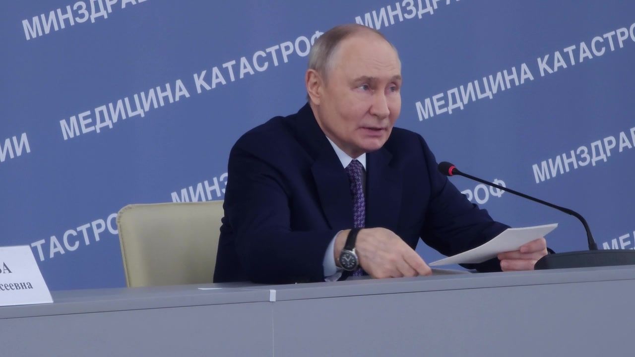 Vladimir Putin warned he is heading for 'military defeat' in Ukraine war