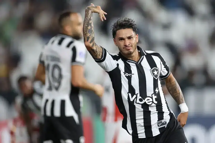 Botafogo derrota Petrolero por 3 a 0 e lidera grupo na Sul-Americana