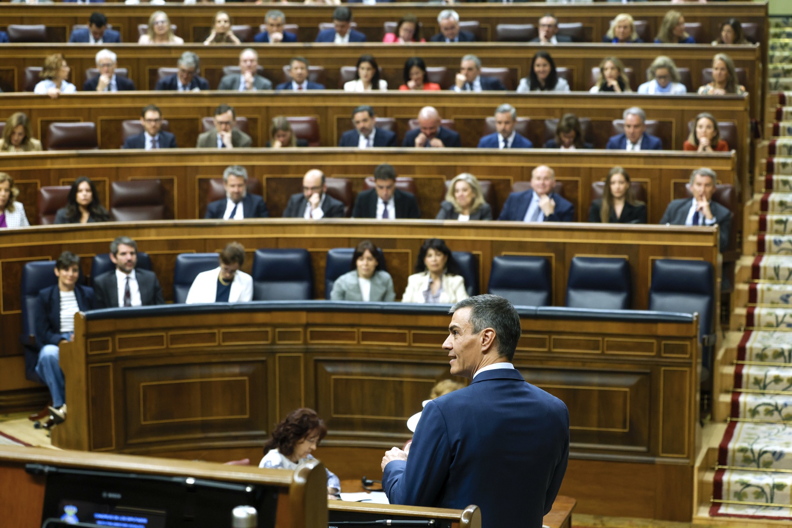 Sánchez intenta superar el bache con el PNV dispuesto a seguir hasta 2027
