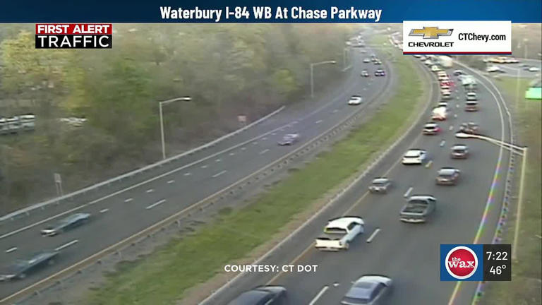Tractor trailer crash causes nearly 7 miles of backup on I-84 in Middlebury