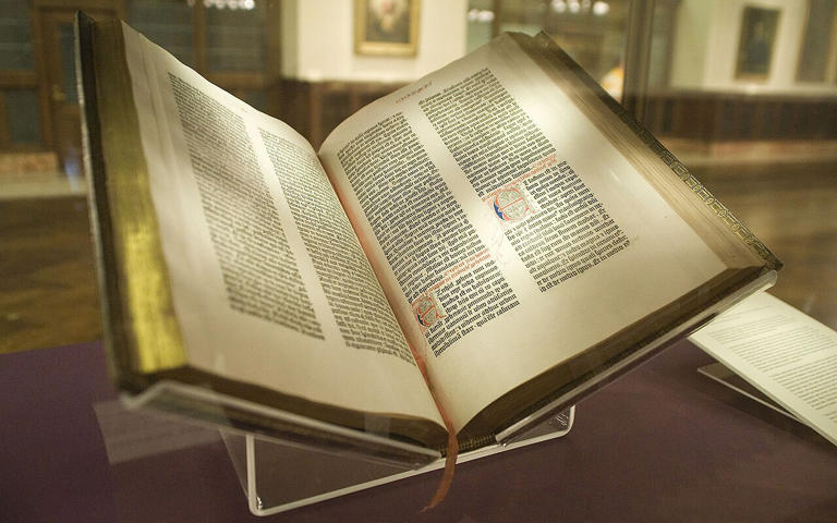 Ritrovate dopo 1500 anni 42 pagine del Nuovo Testamento, la scoperta a Glasgow