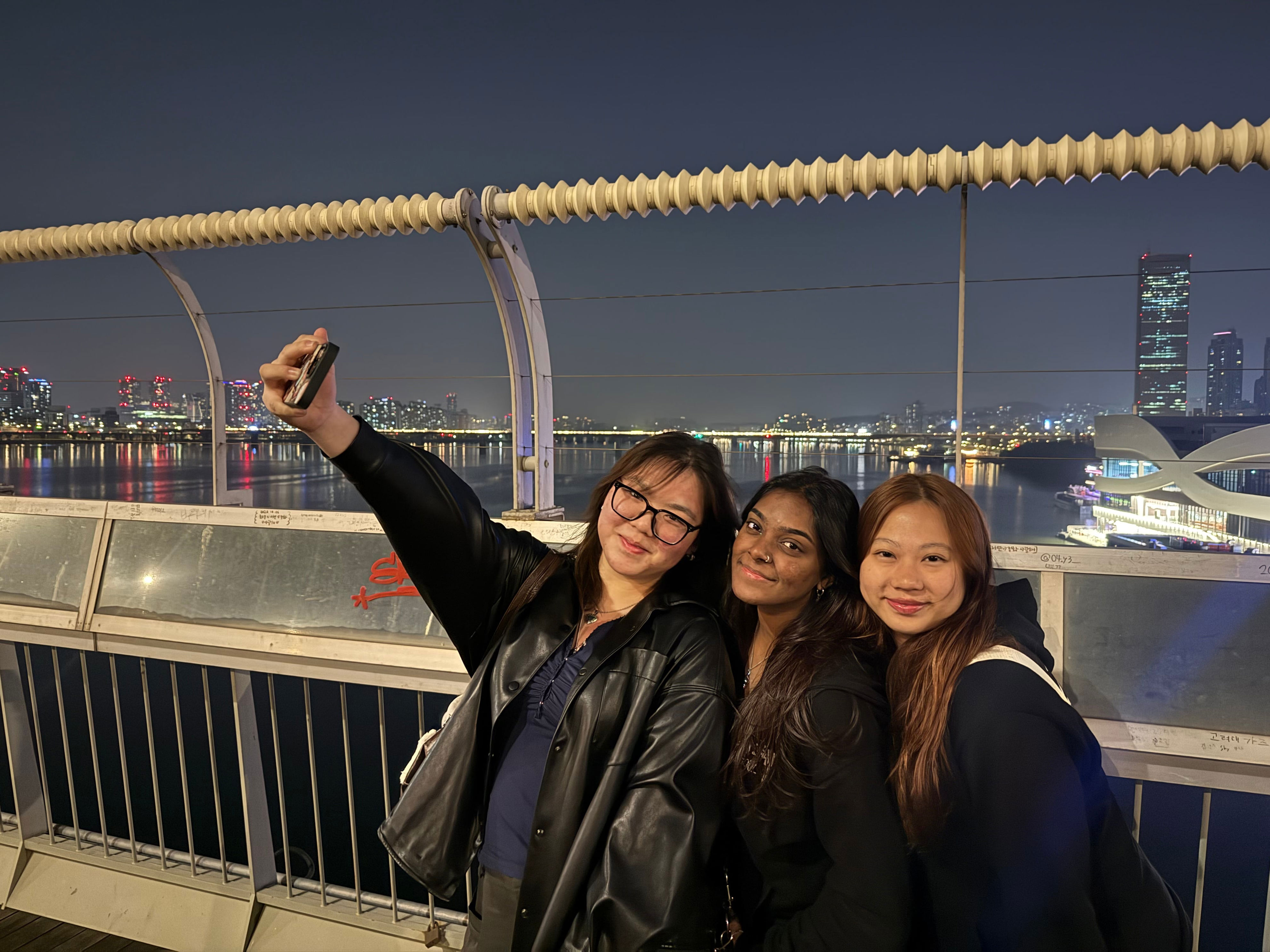 Mapo Bridge's 56th anniversary: Stories of hope and resilience