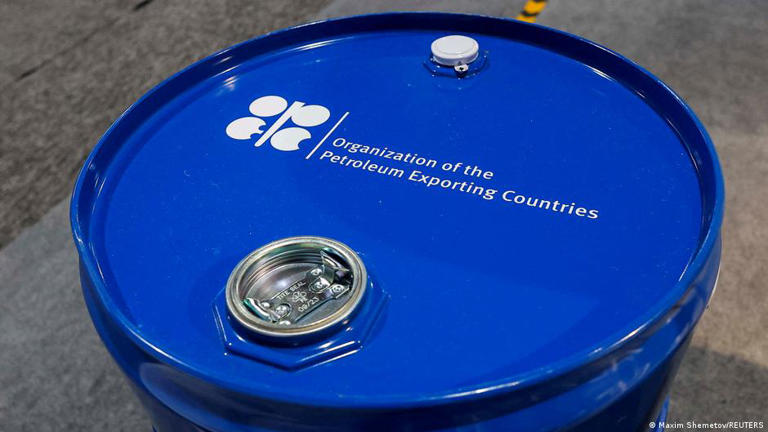 Why UAE's OPEC exit is a blow to Saudi Arabia