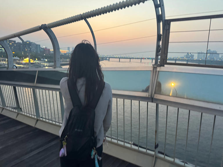 Mapo Bridge's 56th anniversary: Stories of hope and resilience