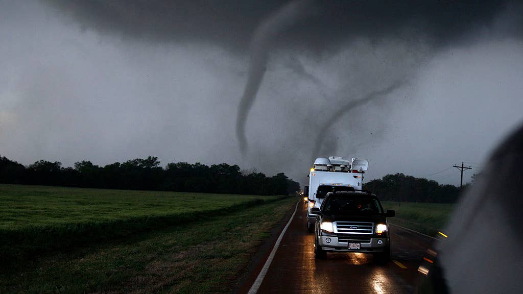 Severe weather alert: 100 million Americans at risk as tornadoes and ...