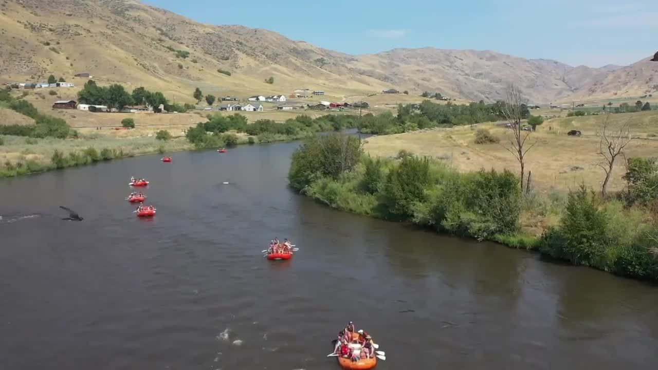 Boise County commissioner accused of stabbing minor in river incident