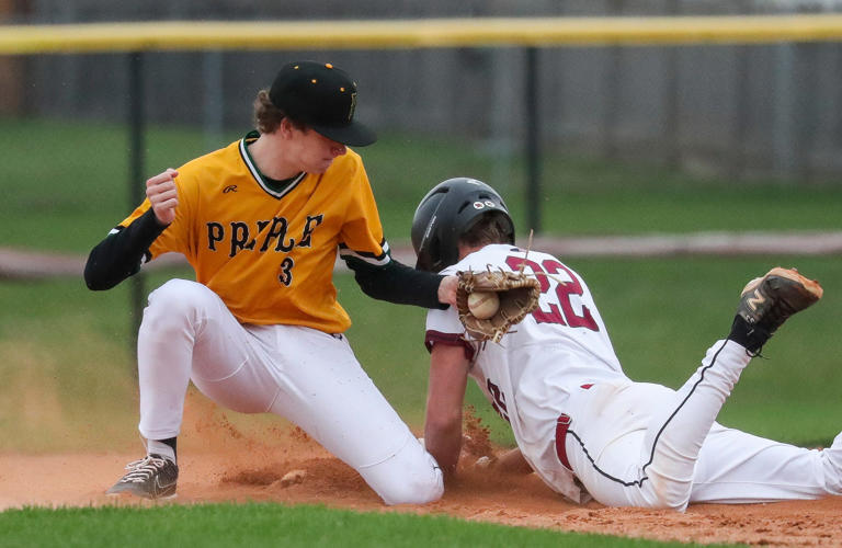 Green Bay Preble baseball coach Clint Petasek resigns after five seasons