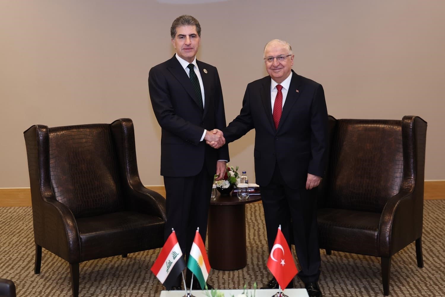 Bakan Güler, IKBY Başkanı Barzani ile görüştü