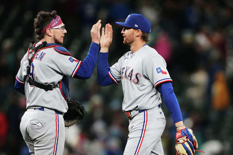 Rangers send a message in Seattle and do something they haven't done ...