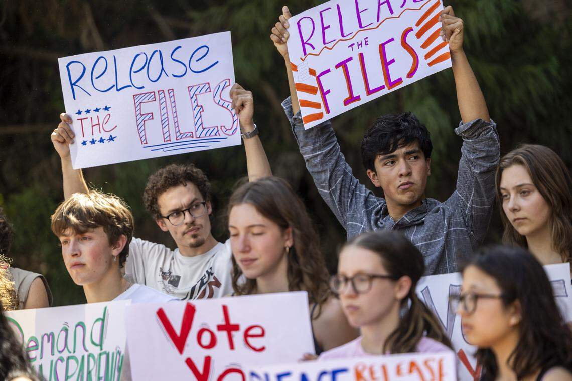 Faculty and students call on UNC to release sealed investigation into ...