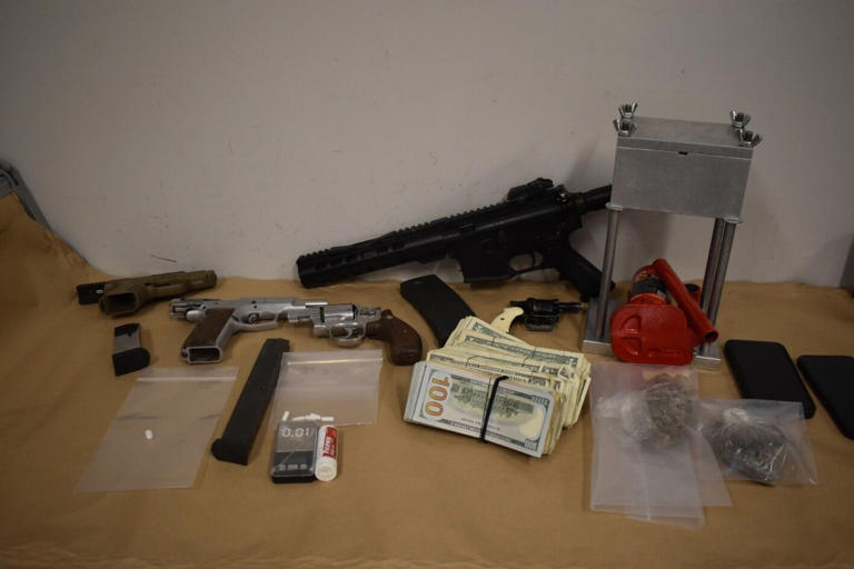 Suspect arrested after narcotics, weapons seized in Jefferson County