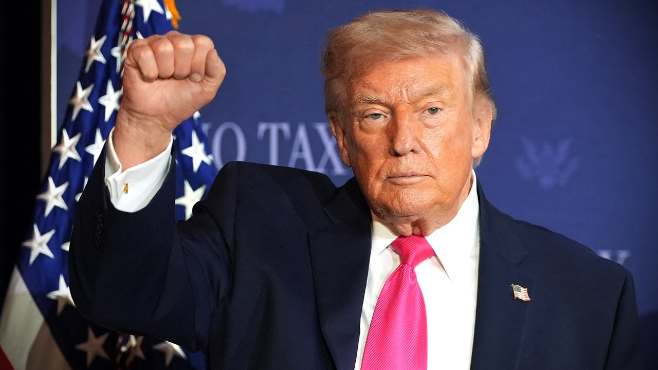 The USA will get all the nuclear dust — Trump reveals explosive Iran ...