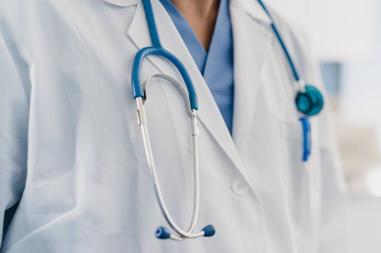 Doctor shares 3 common medications he doesn't like prescribing to anyone