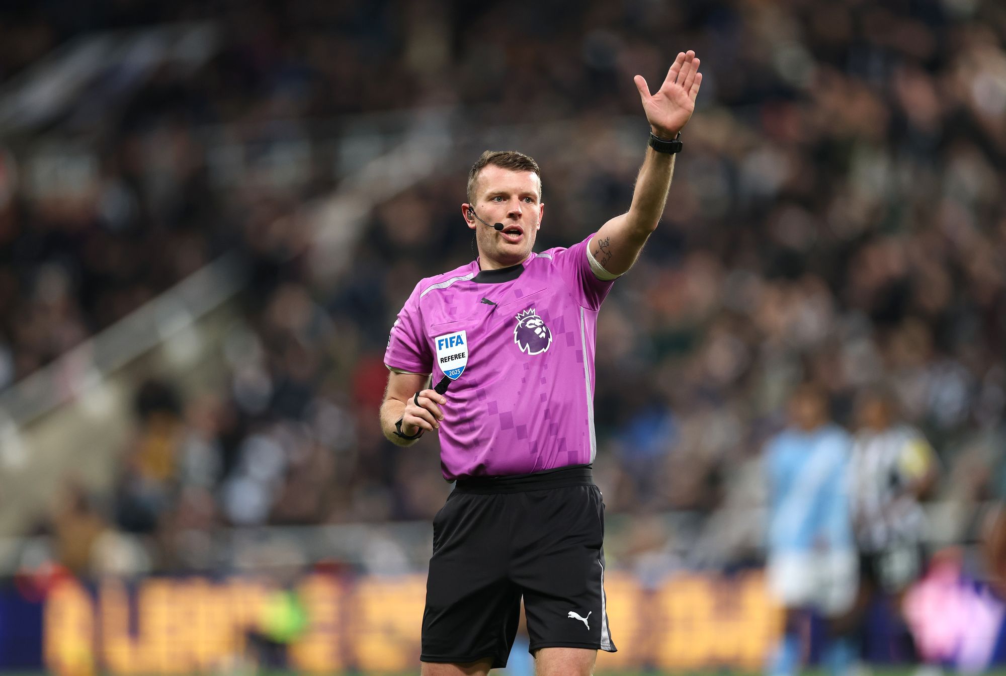 Aston Villa vs Sunderland: This is referee Sam Barrott's previous Black ...