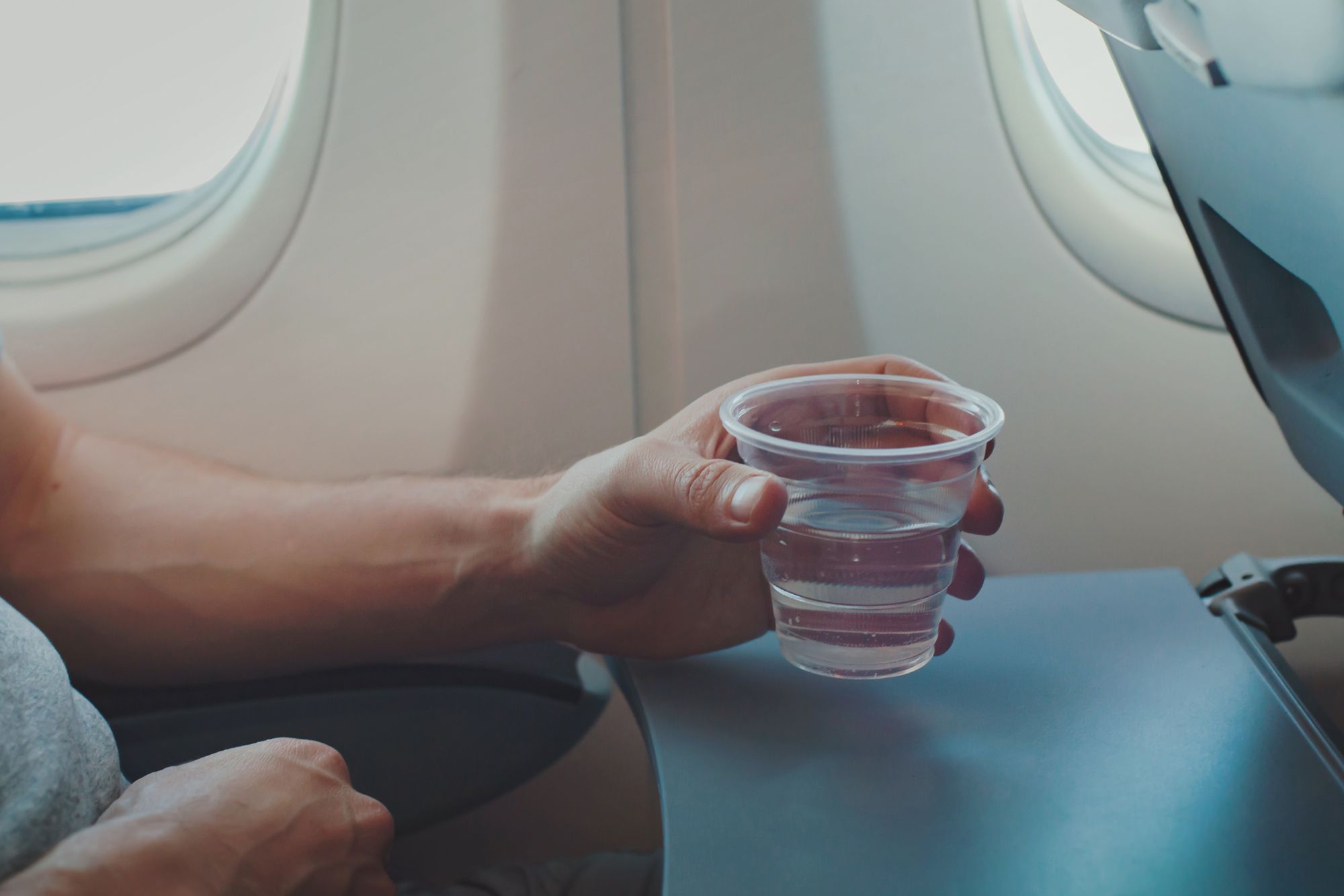 This is the 1 drink flight attendants say you should order on every flight