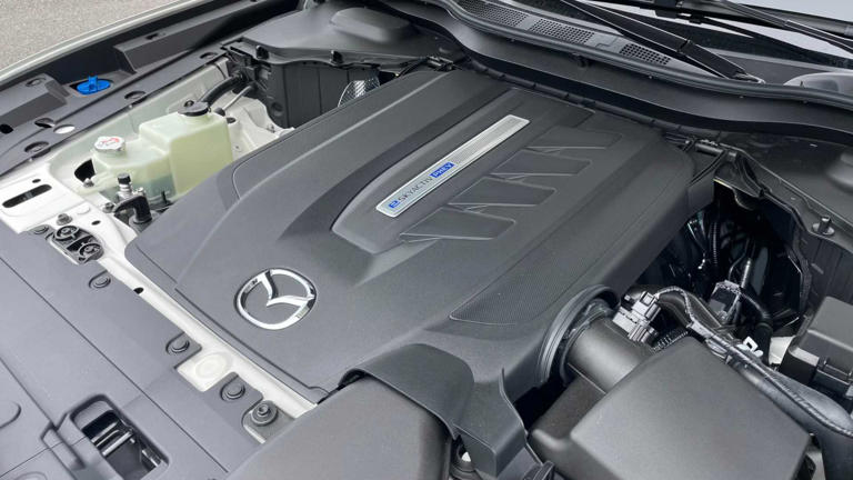 Mazda CX-90 has features that rival luxury SUVs