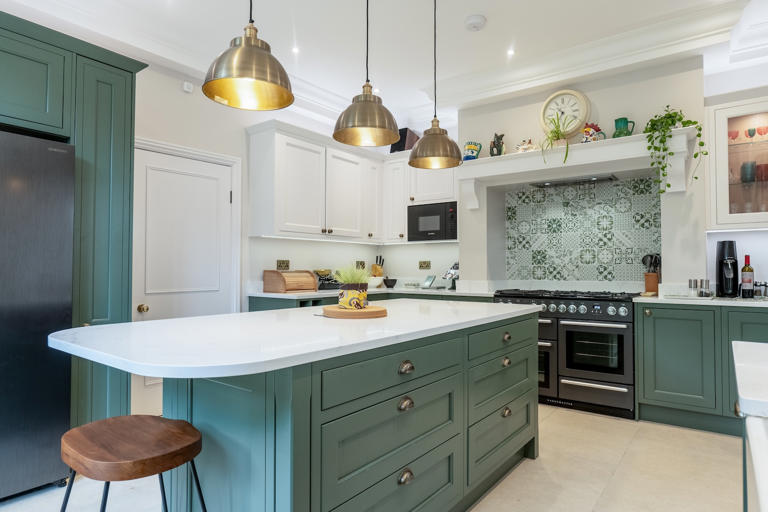 Designer Kitchen Direct: Kitchens that fit your life - not just your space