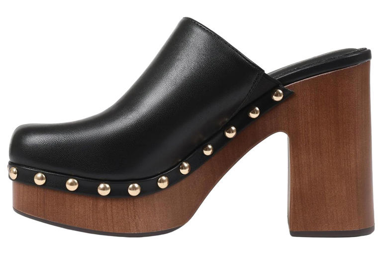 Supportive clogs are the spring shoe trend your feet will appreciate ...