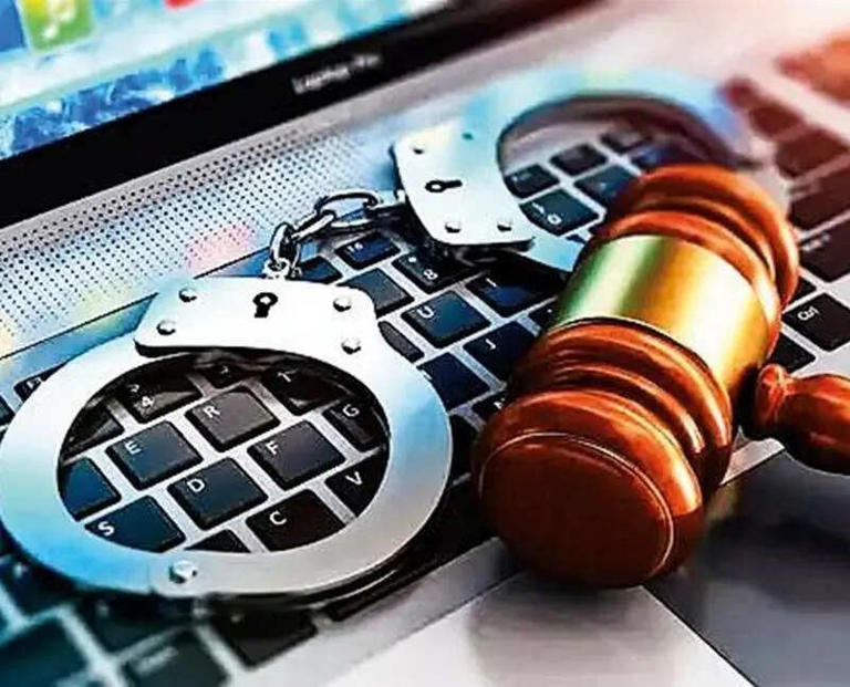 1.6cr scam: 3 held in raids across T & AP