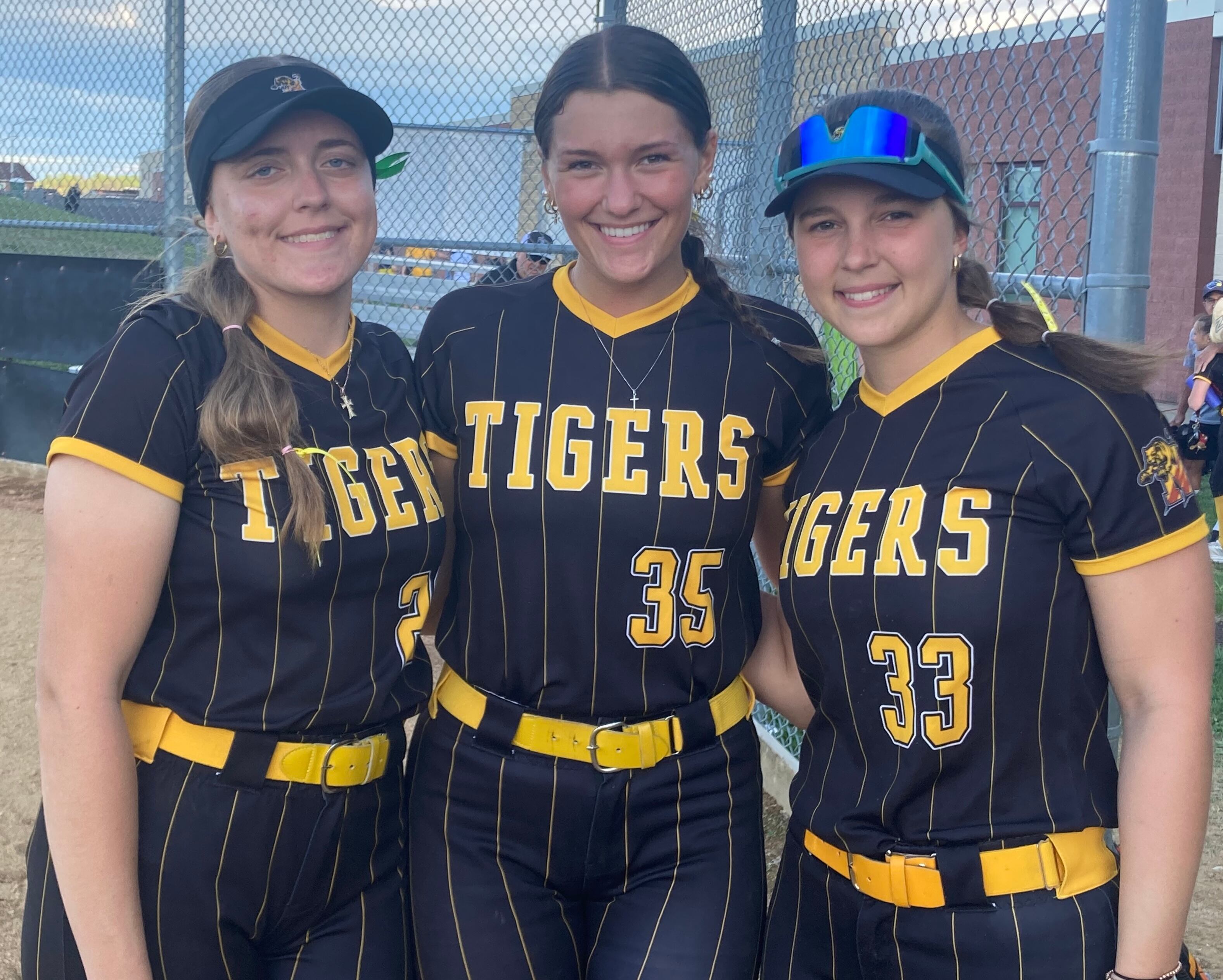 Northwestern Lehigh softball beats Palmerton as Dunstan breaks record