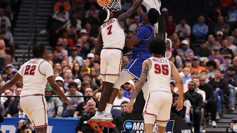 Badgers add rim-protecting big man for second transfer portal addition