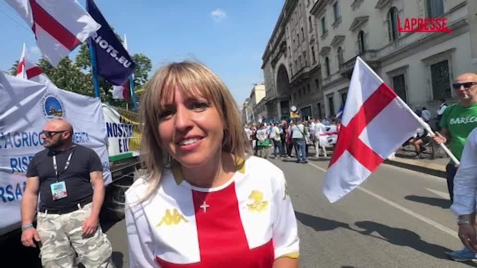 Milano, Sardone (Lega) a corteo patrioti: “Non mi dà fastidio usare il ...