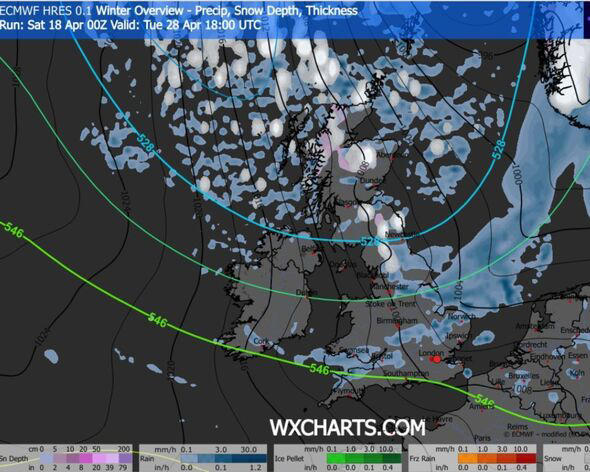 UK weather maps forecast April snow blizzard as 26 counties 'buried ...