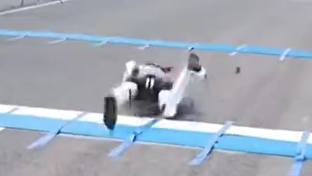 Robot set to run a half-marathon fails at the starting line