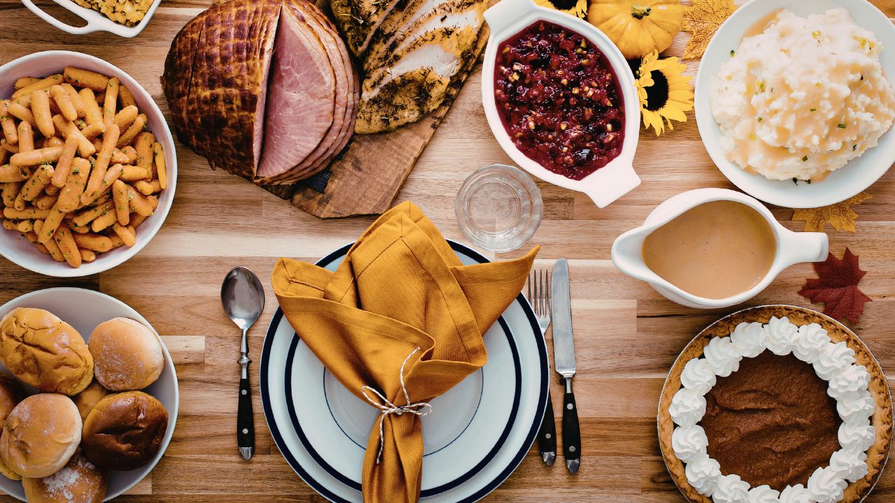 My SIL Demands a Farm-Only Thanksgiving Because ‘Grocery Stores Are Evil.' She's Outraged I Asked Her to Bring a Dish.