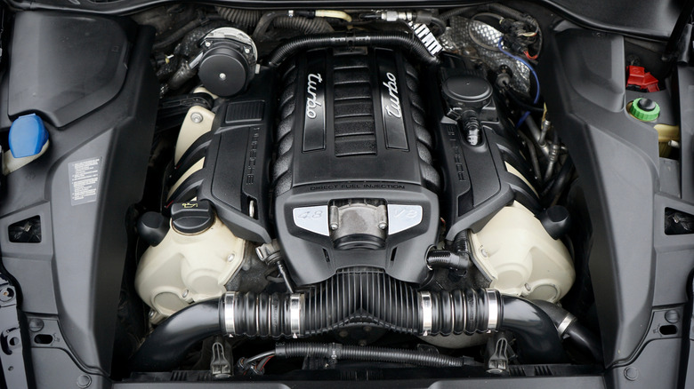 Does the 'V' in V6 and V8 mean anything? A look at how the engine type ...