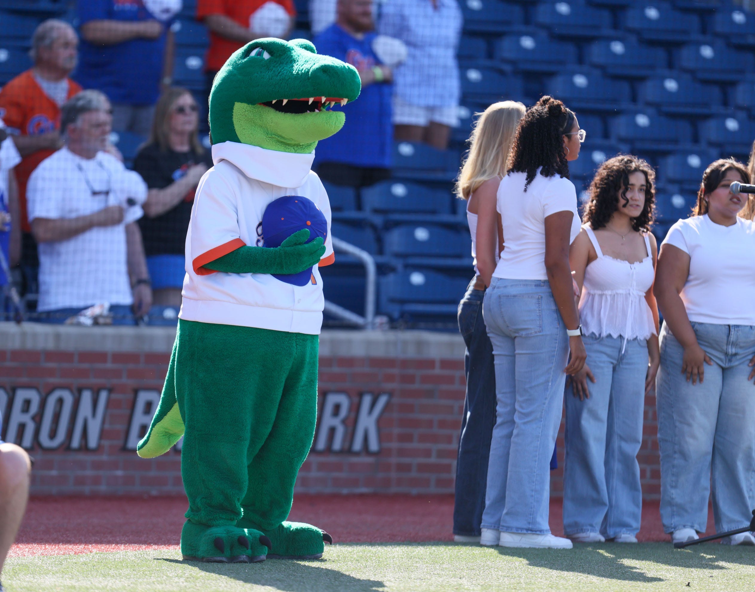 Where to watch Florida vs Jacksonville today: Time, TV channel, stream