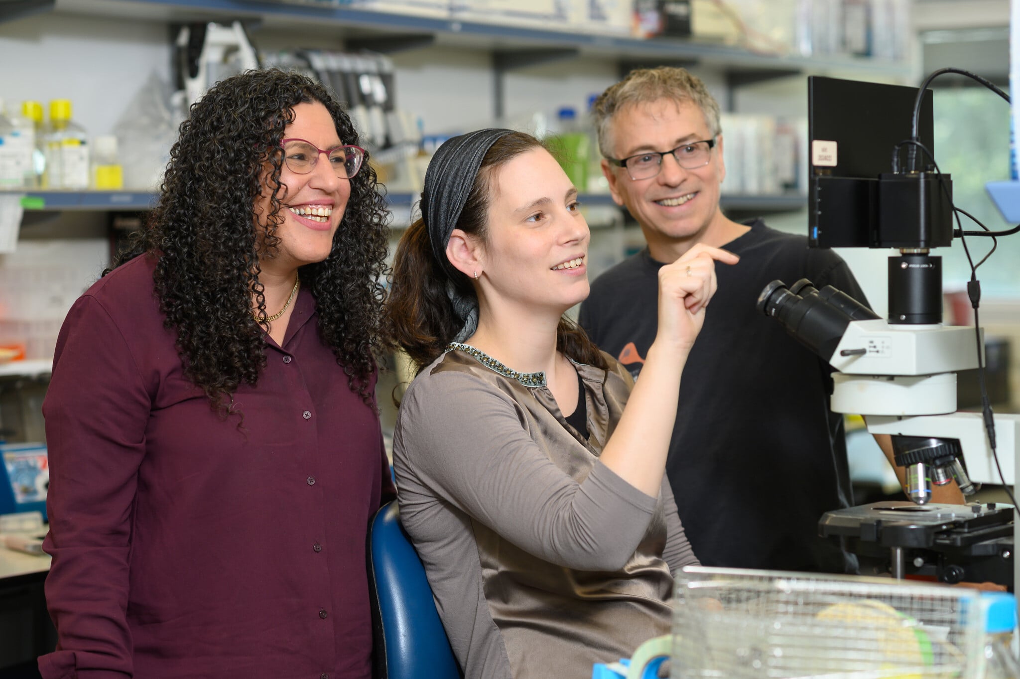 ‘Test tube orgy’: Israeli scientists use yeast to assess humans’ mating ...