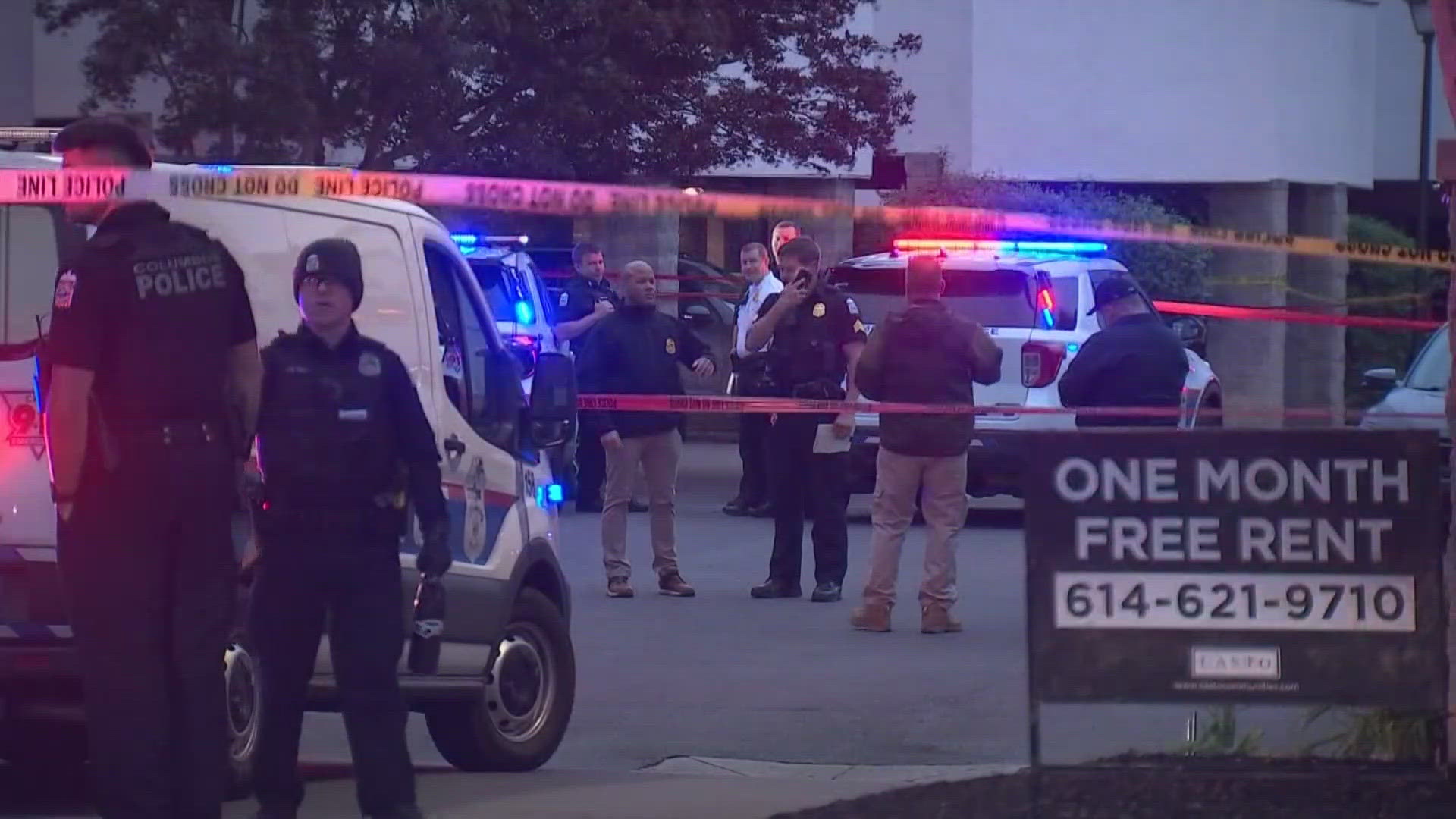 Police: 1 killed, 1 injured in suspected robbery, shooting in downtown ...