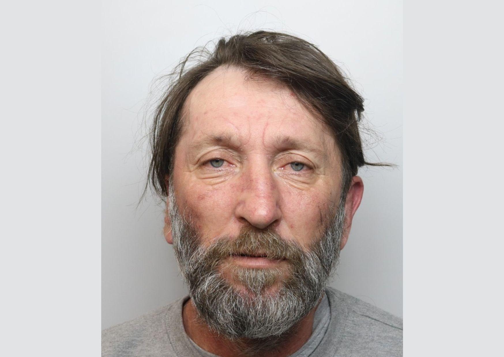 Long jail term for Wellingborough pervert who assaulted young girl